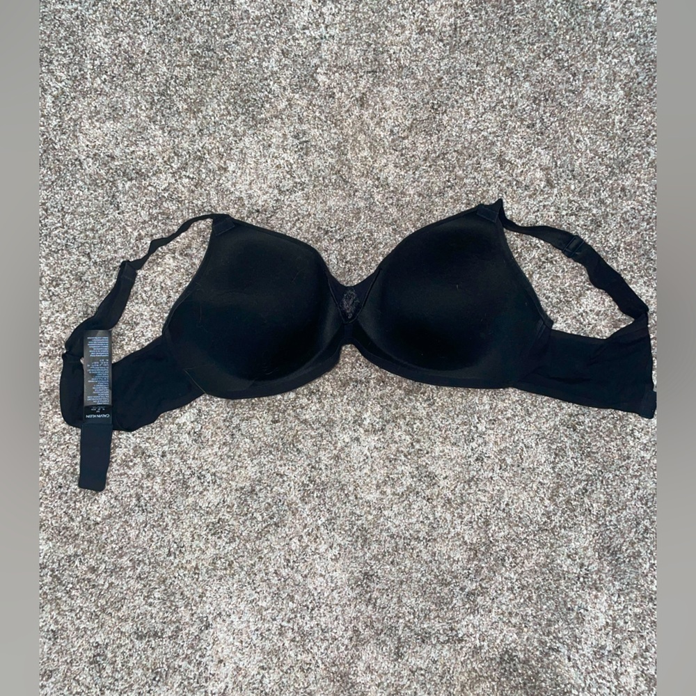 Calvin Klein black wireless comfortable T-shirt bra